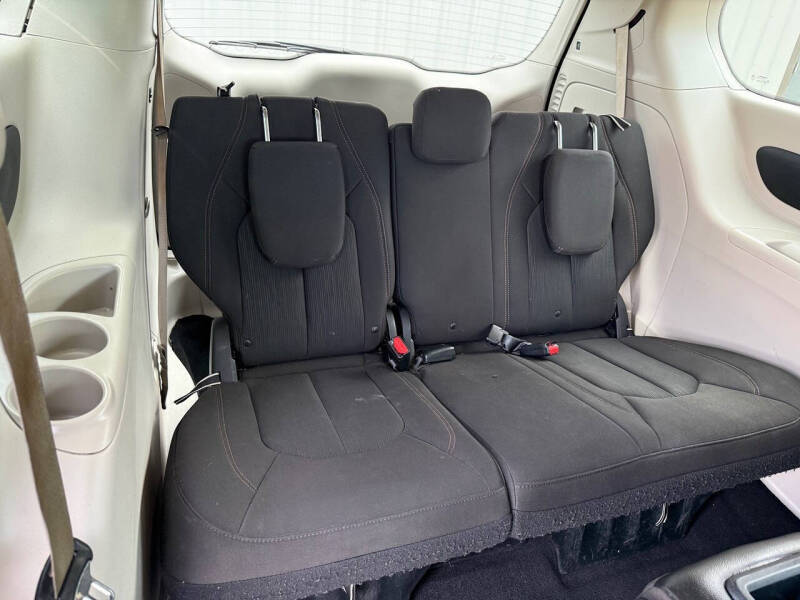 2017 Chrysler Pacifica Touring