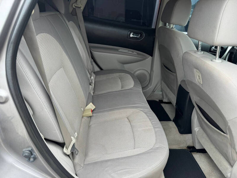 2012 Nissan Rogue SV