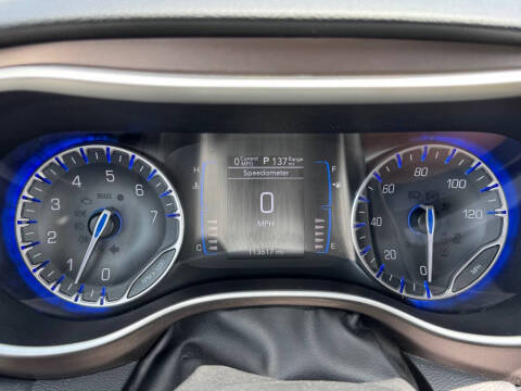 2017 Chrysler Pacifica Touring Plus