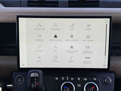 2026 Land Rover Defender 110 P300 S