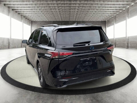 2024 Toyota Sienna XSE 7-Passenger