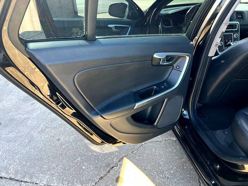 2016 Volvo V60 T5 Drive-E Premier