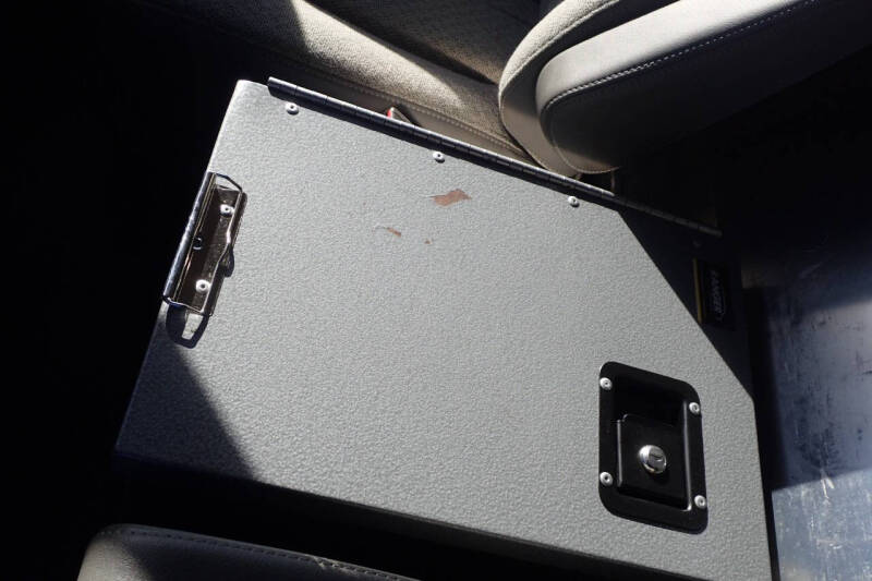 2021 Chevrolet Express 2500