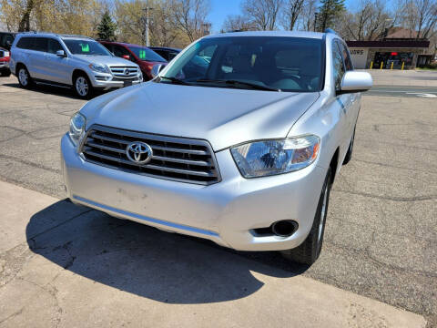2010 Toyota Highlander for sale at Prime Time Auto LLC in Shakopee MN