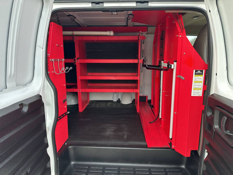 2020 Chevrolet Express 2500