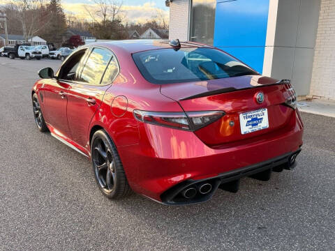 2024 Alfa Romeo Giulia Quadrifoglio