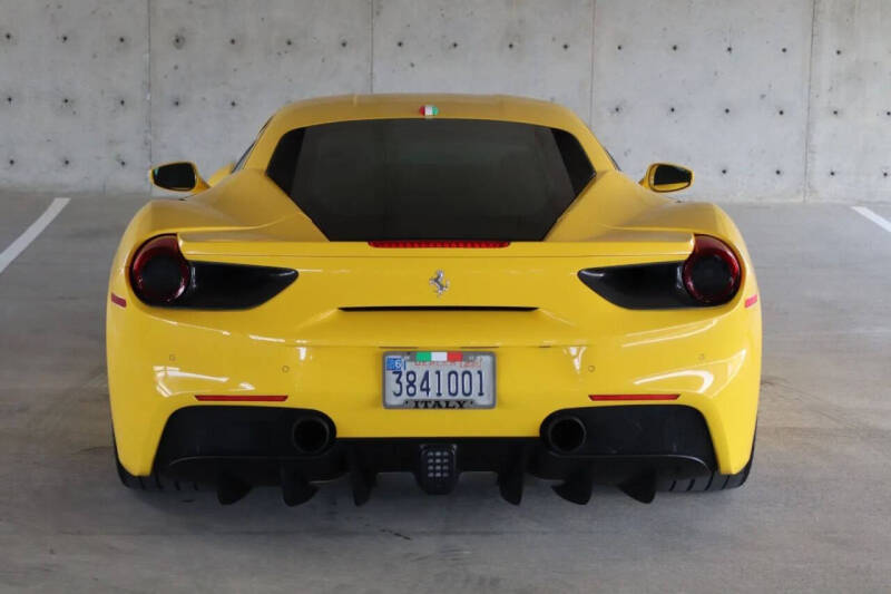 2018 Ferrari 488 GTB