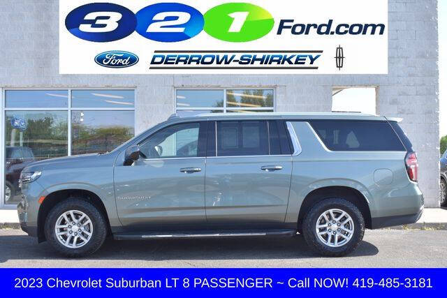 2023 Chevrolet Suburban LT