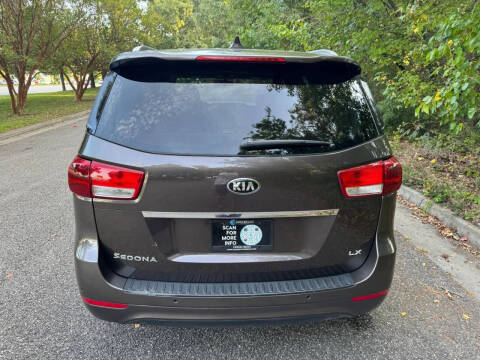 2016 Kia Sedona LX