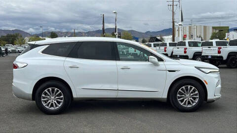 2024 Buick Enclave Premium
