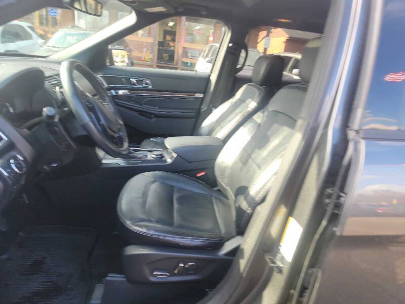 2017 Ford Explorer Limited