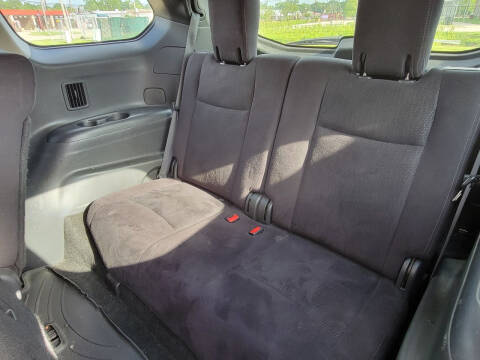 2013 Nissan Pathfinder S