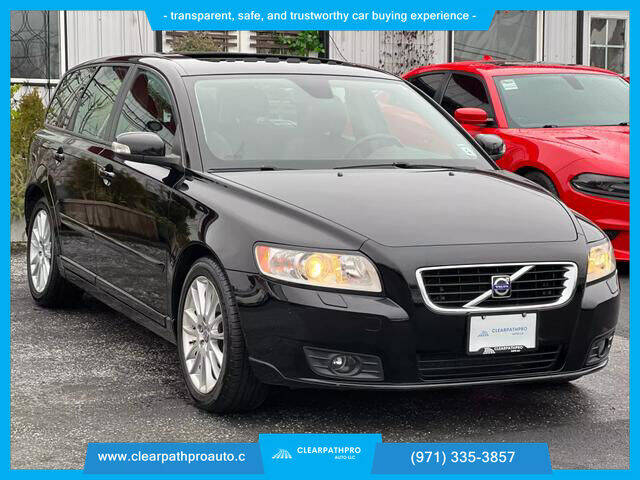 2009 Volvo V50 for sale at CLEARPATHPRO AUTO in Milwaukie OR
