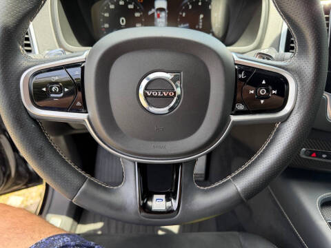 2019 Volvo XC90 T6 R-Design