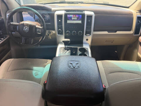 2012 RAM 1500 SLT