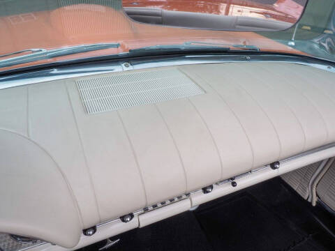 1957 Ford Thunderbird