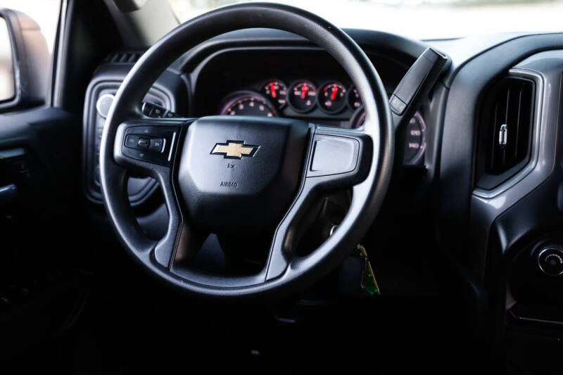 2020 Chevrolet Silverado 1500 Custom