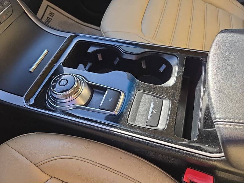 2019 Ford Edge SEL