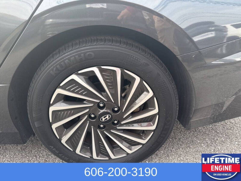 2024 Hyundai Sonata Hybrid SEL