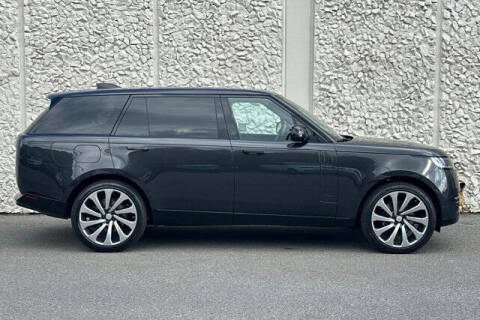 2025 Land Rover Range Rover P530 SE LWB