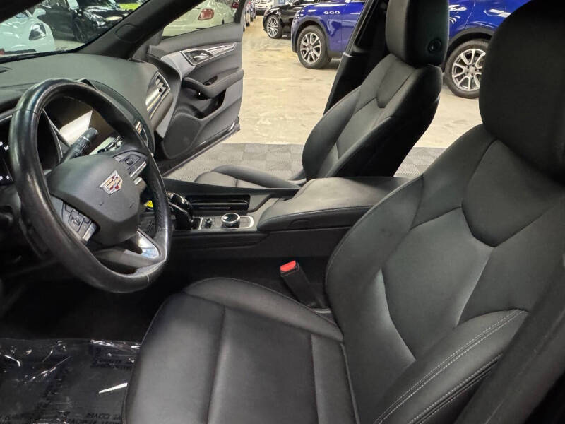 2020 Cadillac CT5 Luxury