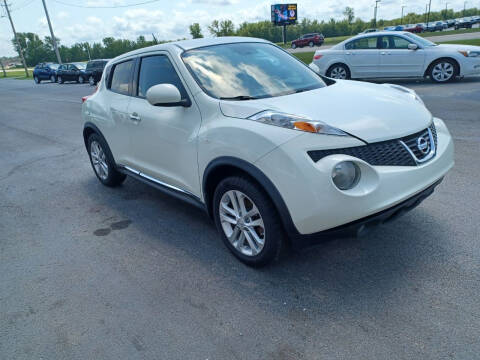 2011 Nissan JUKE for sale at Caps Cars Of Taylorville in Taylorville IL