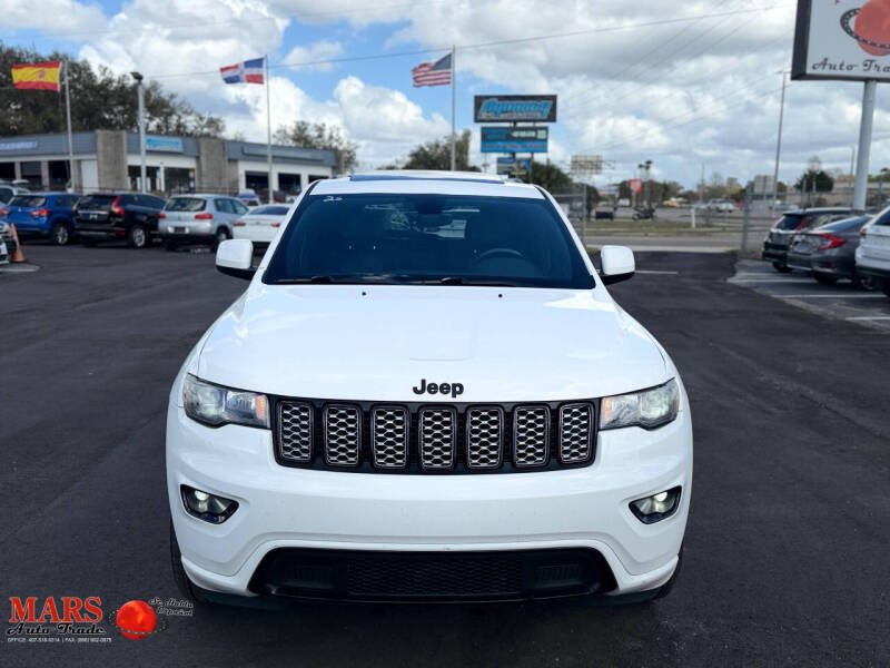2017 Jeep Grand Cherokee Laredo