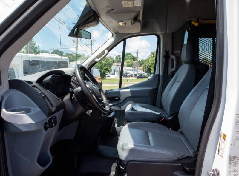 2017 Ford Transit