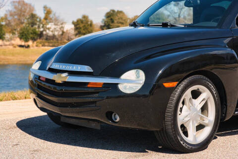 2004 Chevrolet SSR LS