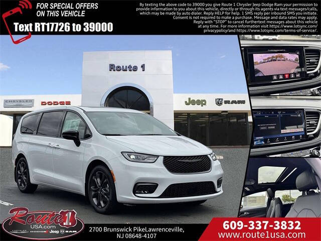 2026 Chrysler Pacifica Select