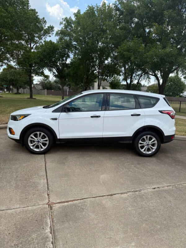 2018 Ford Escape S