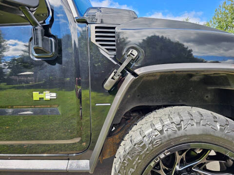 2003 HUMMER H2 Lux Series