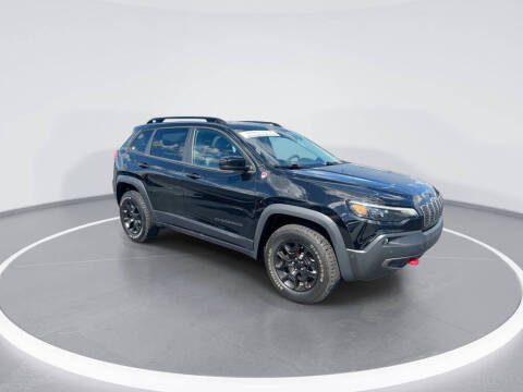 2023 Jeep Cherokee Trailhawk