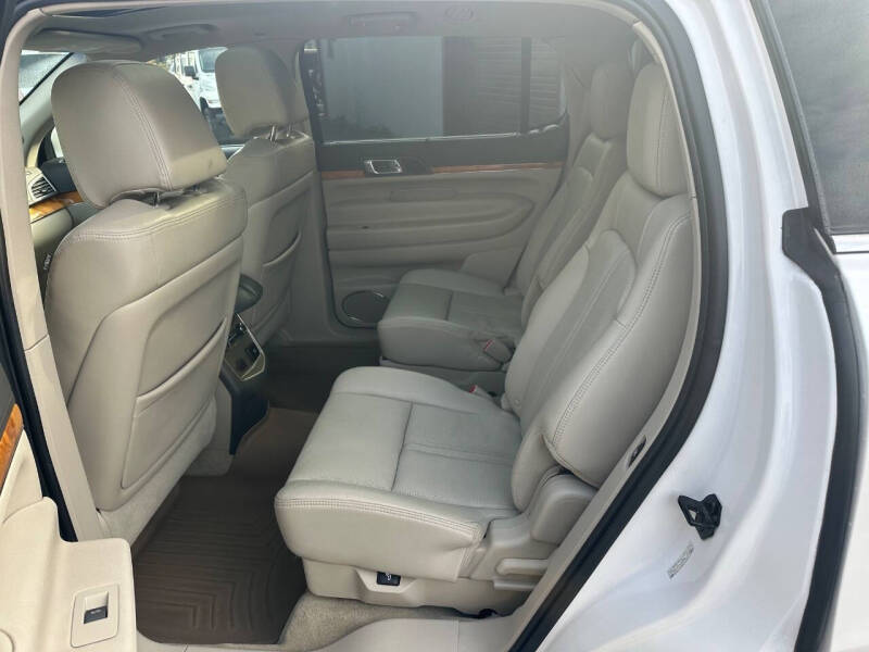 2010 Lincoln MKT EcoBoost