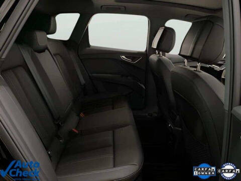 2024 Audi Q4 e-tron Premium 40
