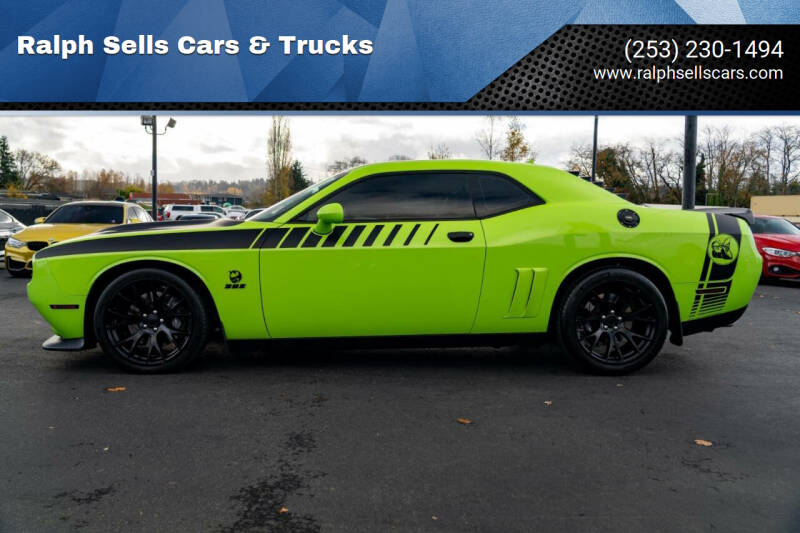 2015 Dodge Challenger Scat Pack's photo