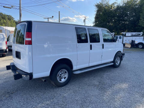2023 Chevrolet Express 2500