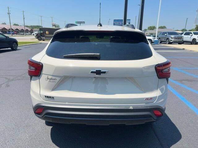 2026 Chevrolet Trax RS