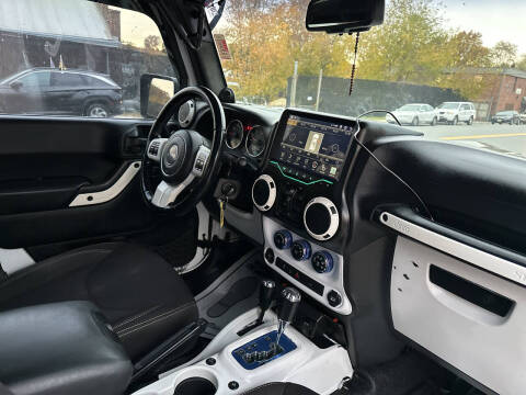 2014 Jeep Wrangler Unlimited Sahara