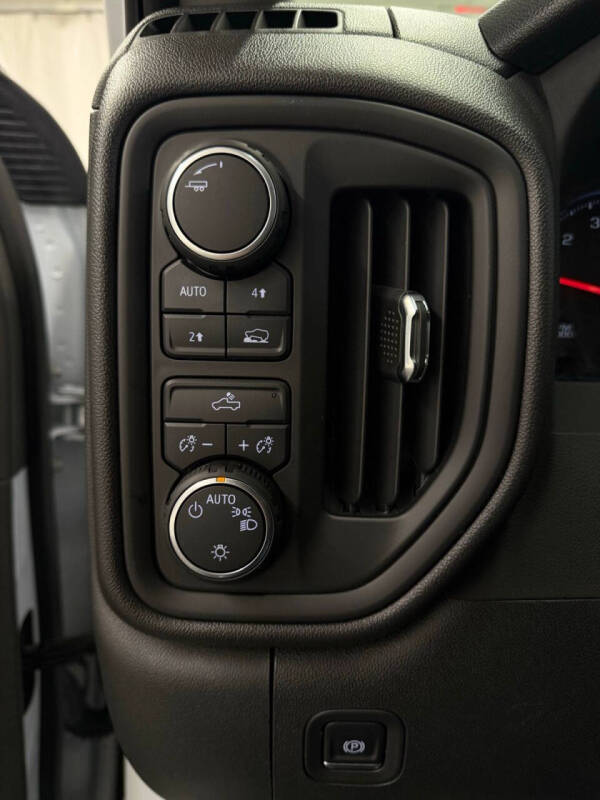 2025 Chevrolet Silverado 1500 Work Truck