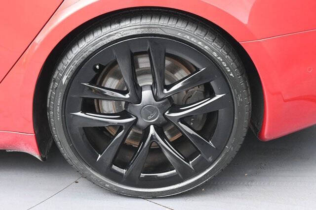 2021 Tesla Model S Plaid