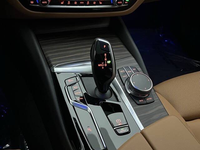 2023 BMW 5 Series 530i