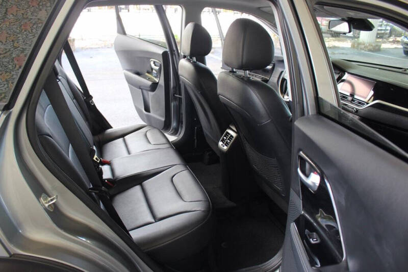 2022 Kia Niro EX Premium