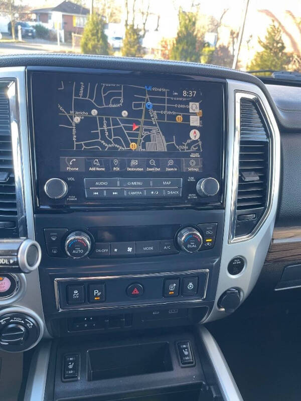 2021 Nissan Titan SL