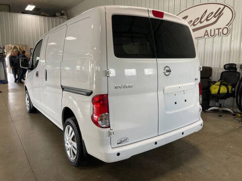 2021 Nissan NV200 S