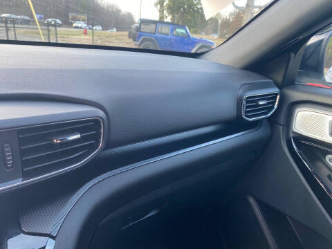 2023 Ford Explorer ST