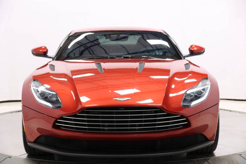 2018 Aston Martin DB11 V12