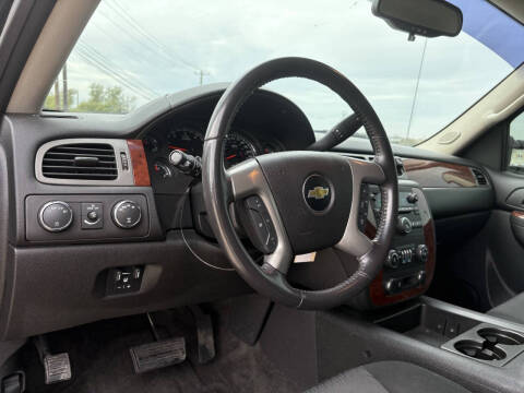 2012 Chevrolet Suburban LS 2500