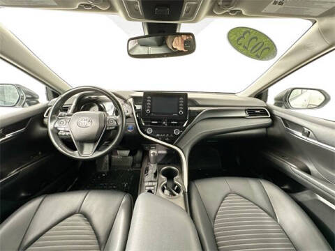 2023 Toyota Camry Hybrid SE