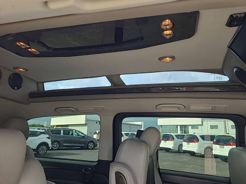 2016 Mercedes-Benz Metris Passenger